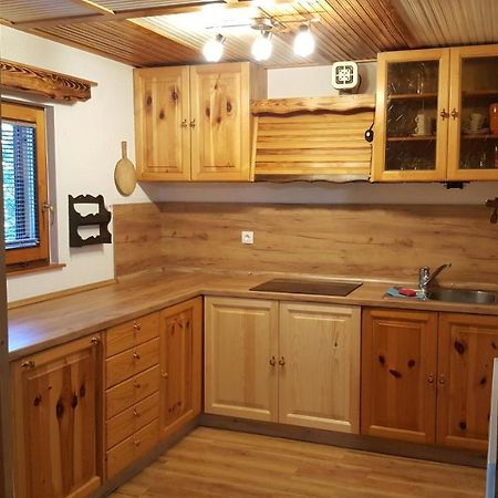 Holiday Home Prdelanca Luče Εξωτερικό φωτογραφία