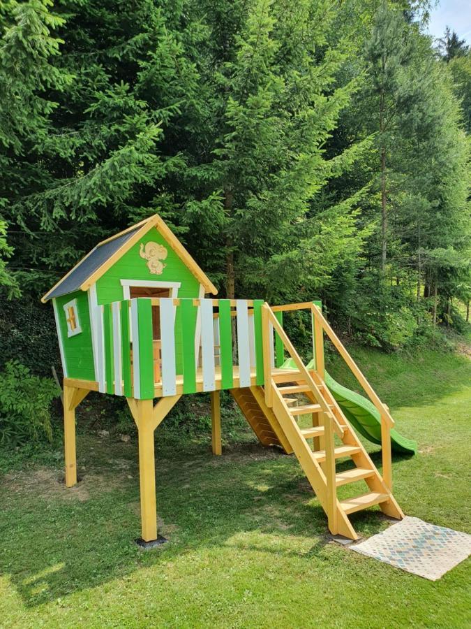 Holiday Home Prdelanca Luče Εξωτερικό φωτογραφία